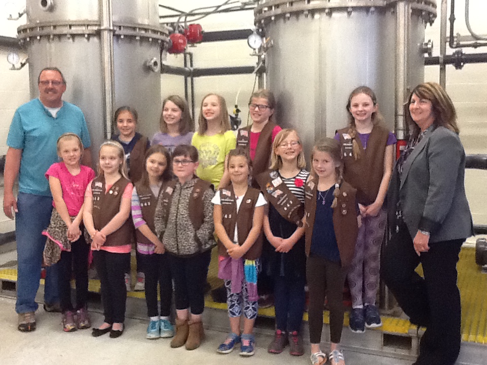 Girl Scouts Visiting Walnutport Authority